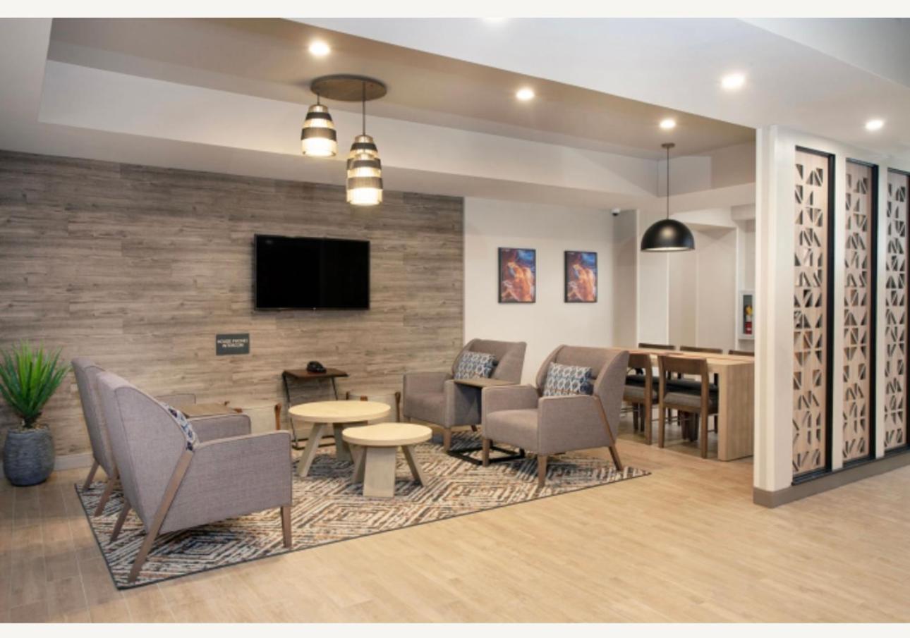 Candlewood Detroit Sterling Heights By Ihg Hotel 2*